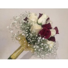 Bouquet 10 Rosas Rojas y 10 Blancas con Gipsofilia